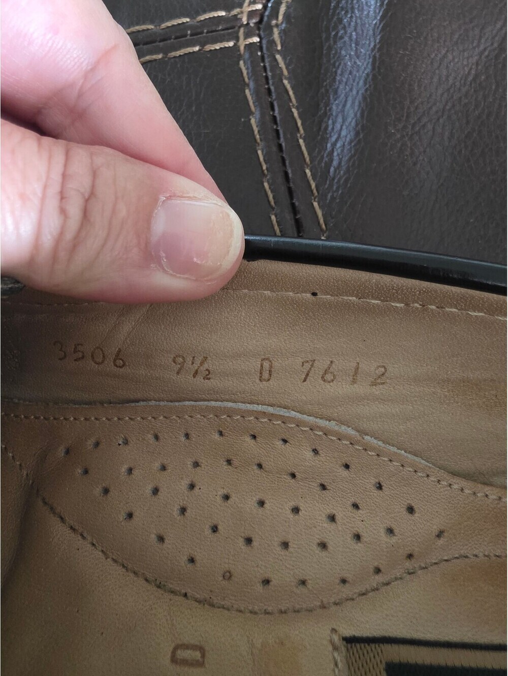 Cole Haan Mens Pinch Tassel Loafers 3506 Black size 9.5 Office Preppy Work - Picture 10 of 11